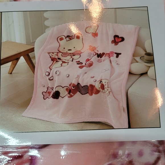 Baby blanket pink color - Picture 2 of 3